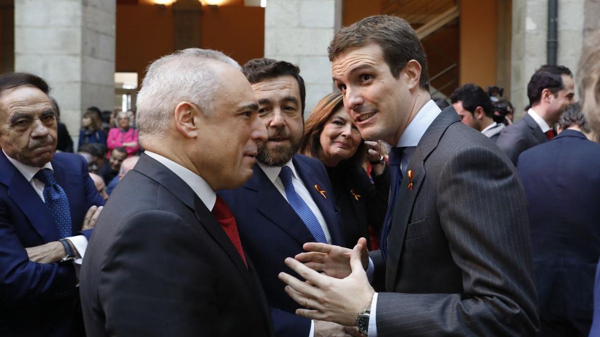 Casado: "Podemos lleva fuera de la Constitución varios años y nadie ha dicho nada"