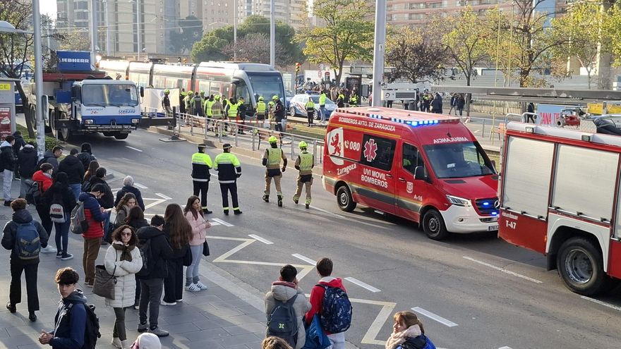 Fallece una niña de 12 años tras ser atropellada por el tranvía en Zaragoza