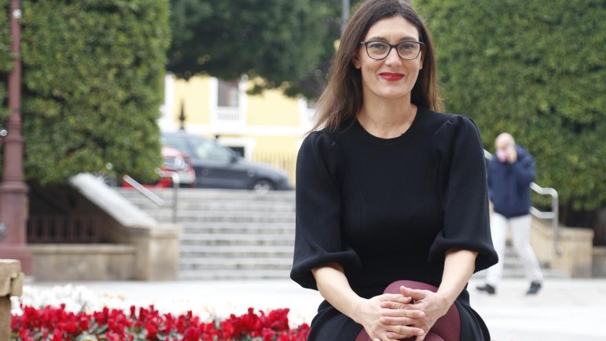 Arrestos, electrodos y espionaje: una exmilitar lleva a juicio a su capitán por acoso laboral