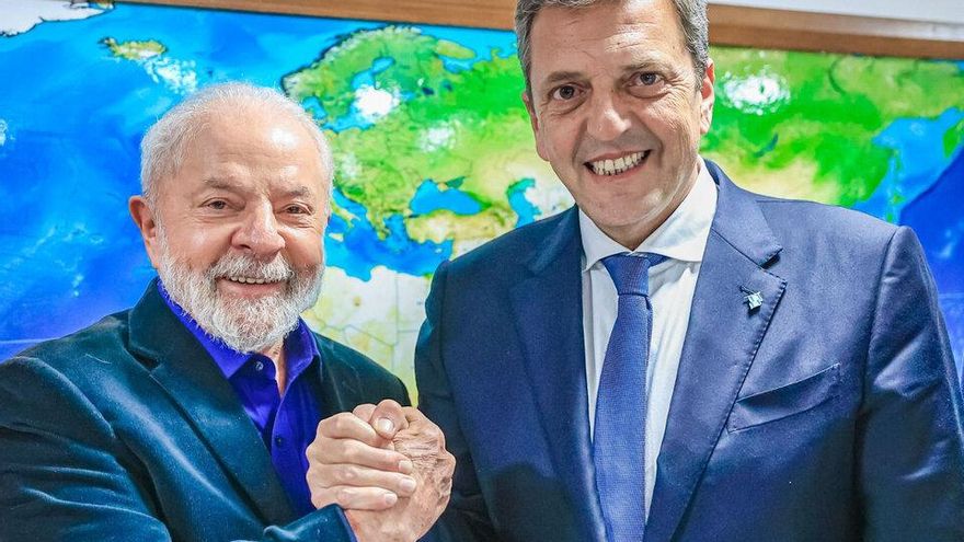 Massa con apoyo internacional: Lula, Pedro Sánchez y Mujica envían mensajes y advierten sobre el riesgo democrático