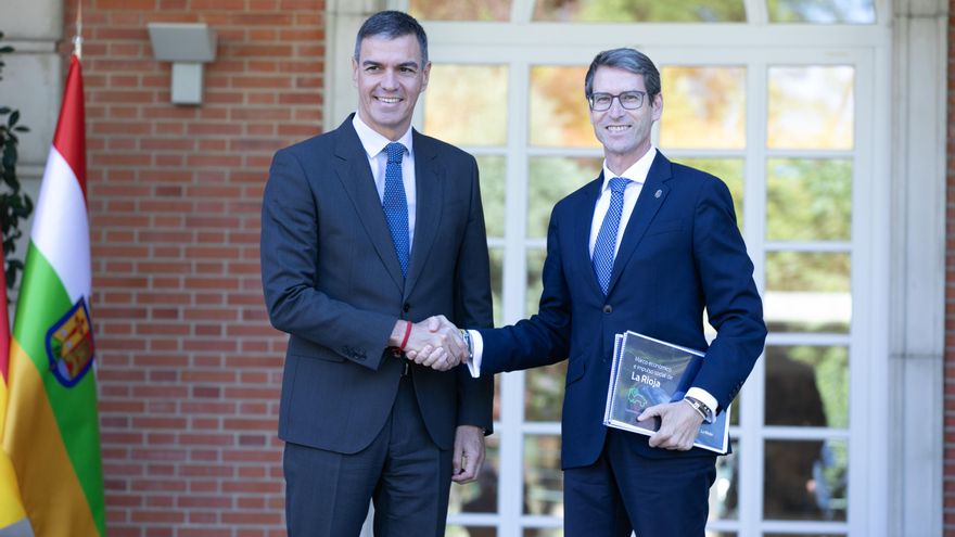 Satisfacción de Capellán en su primer encuentro con Sánchez: "Hay un compromiso para mejorar las infraestructuras y traer las Glosas"