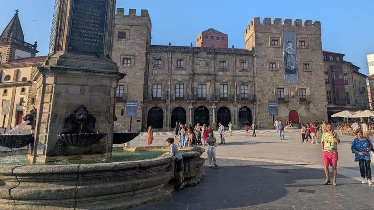 Gijón aborda el reto ético de la inteligencia artificial con empresas y expertos en un desayuno informativo