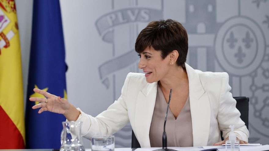 La ministra de Política Territorial y portavoz del Gobierno, Isabel Rodríguez. EFE/ Emilio Naranjo /Archivo