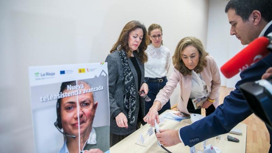 La teleasistencia en La Rioja se moderniza: ya no es necesario tener teléfono fijo