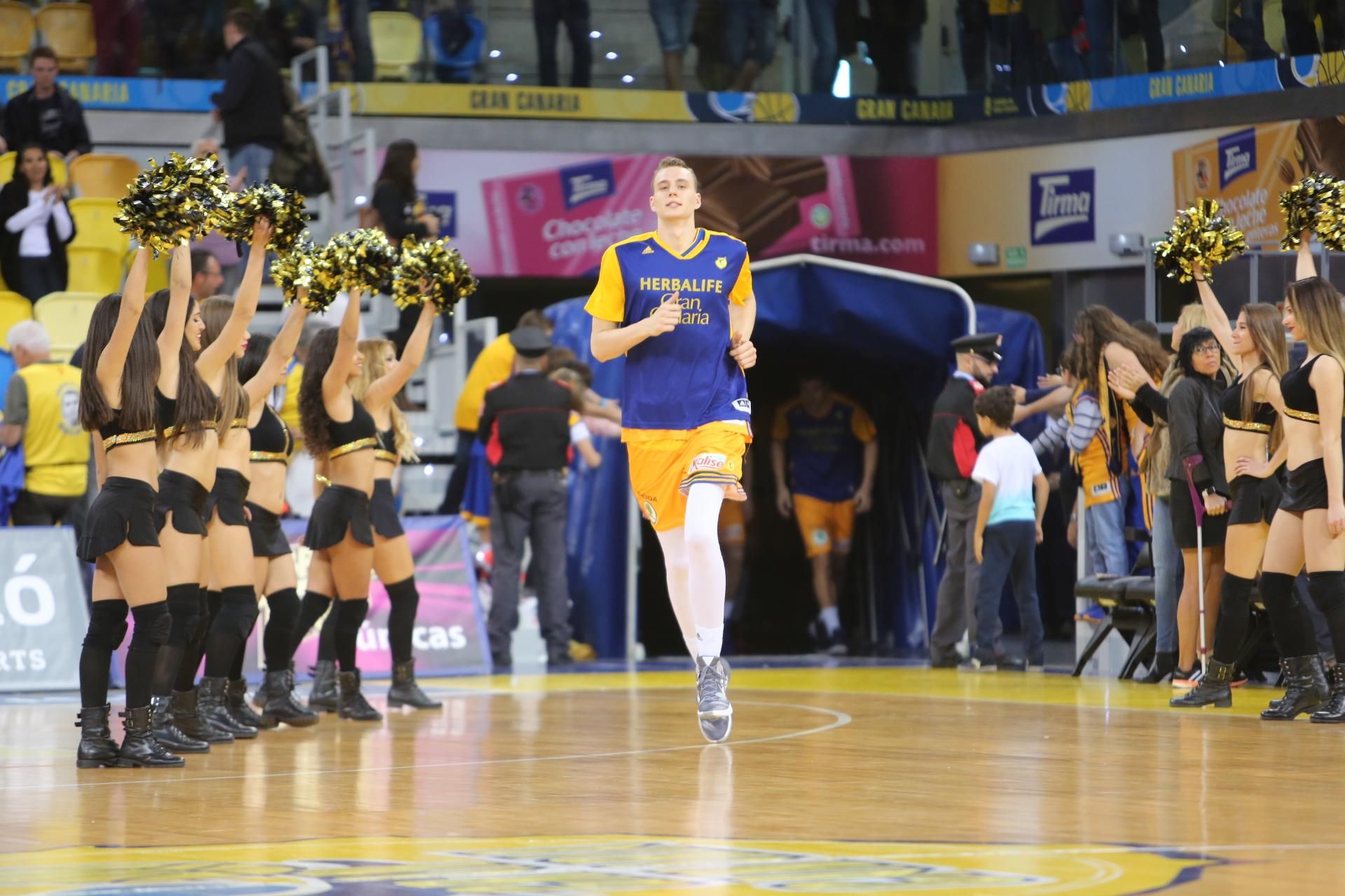 Imagen del encuentro entre el Herbalife Gran Canaria y el Unicaja Málaga. Alejandro Ramos.