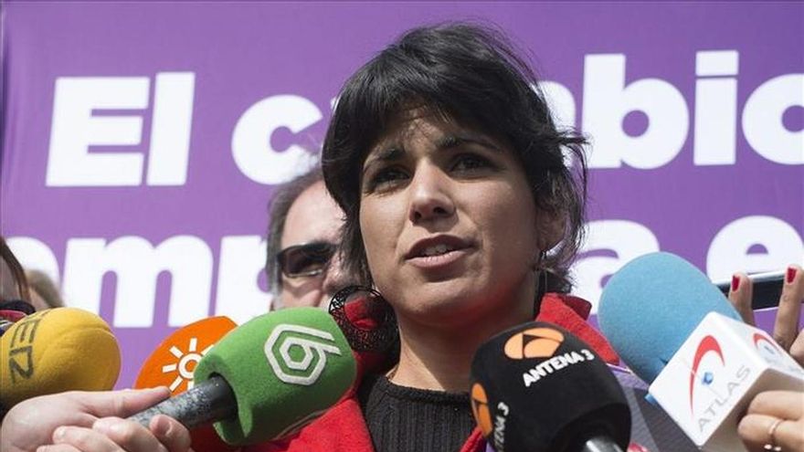 Podemos dice que España tiene ilusión de que Andalucía sea la primera en pintarse de morado