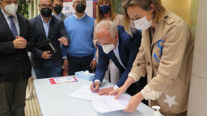 El PP riojano recoge firmas contra los indultos a los políticos catalanes presos