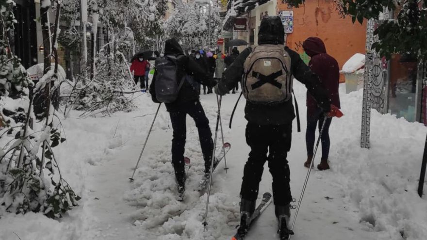 Con esquís por la calle Fuencarral