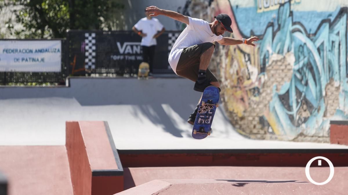 Prueba andaluza de skate en el skatepark de Cañero
