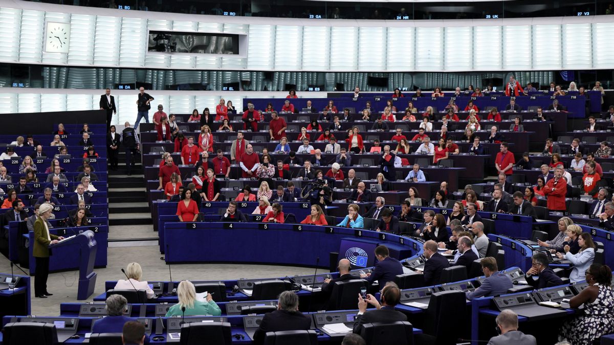 Dos nuevas mociones de censura se ciernen sobre la presidenta de la Comisión europea