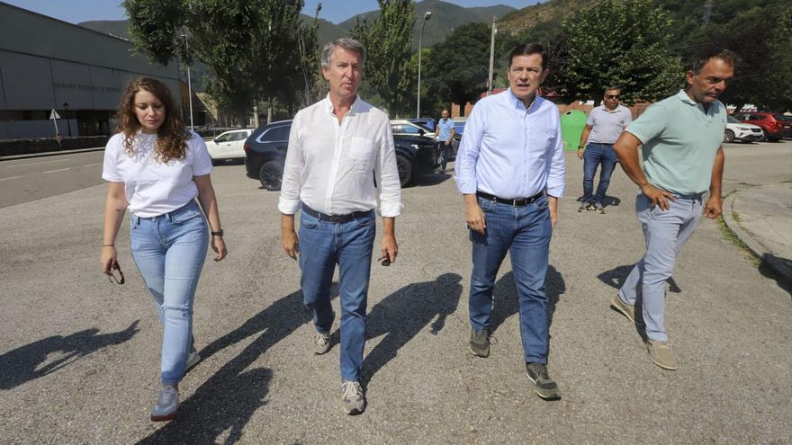 Feijóo da la bienvenida a los "errores" que cree ha reconocido Sánchez en los incendios