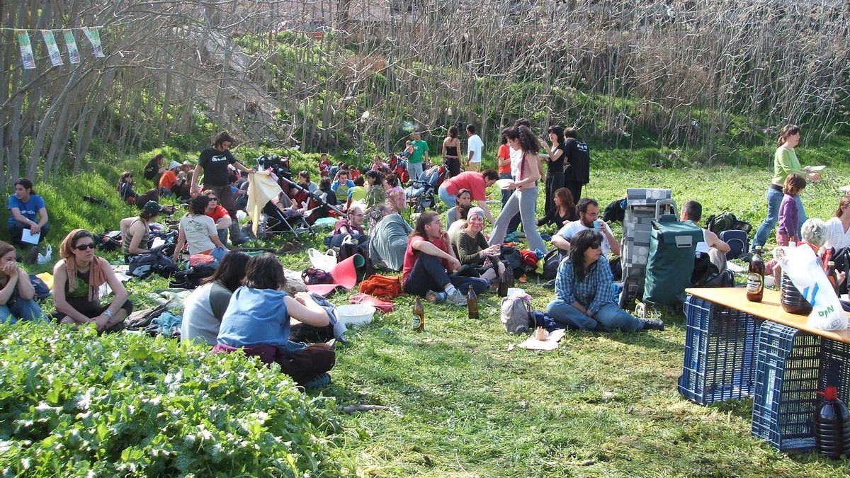 Reunión de BAH! en el huerto