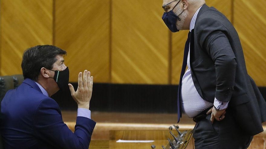 La abstención de PP y Ciudadanos permite tumbar la propuesta de Vox para derogar la Ley de Memoria de Andalucía