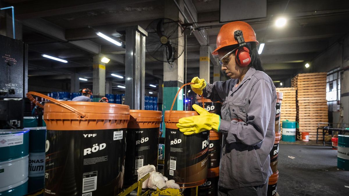 Trabajadoras argentinas denuncian que serán "las más perjudicadas" por la reforma laboral.