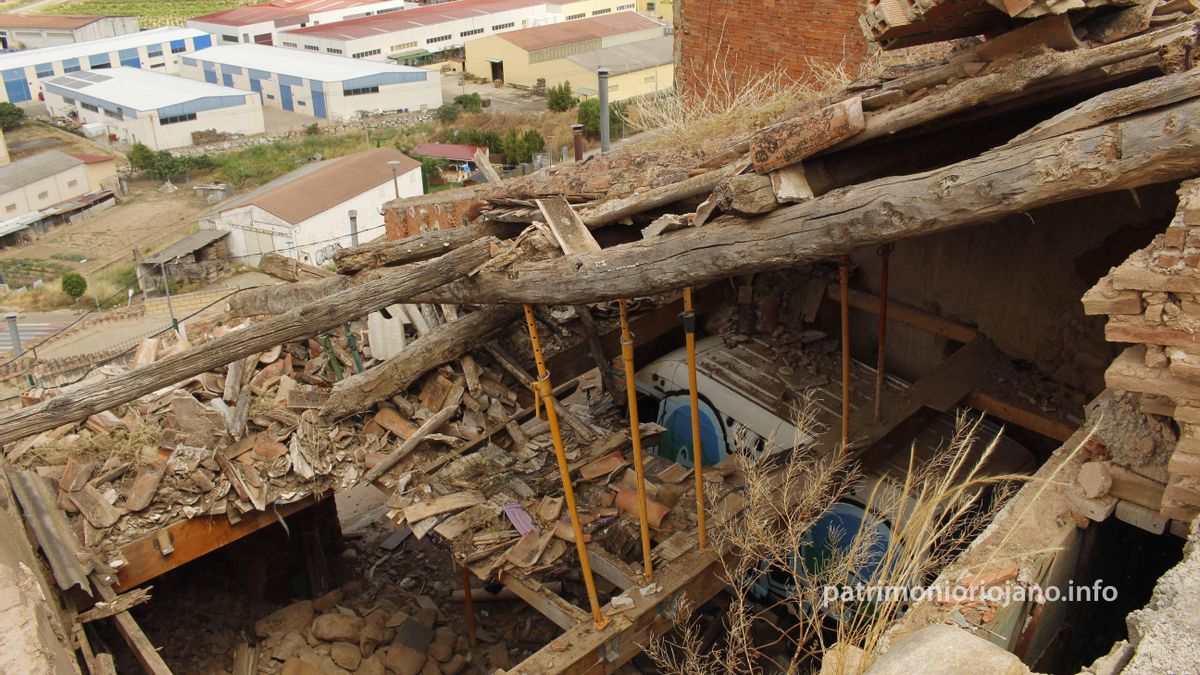 Barrio de las bodegas de Entrena