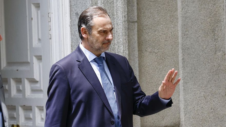 El exministro de Transportes José Luis Ábalos en una imagen de archivo. EFE/ Rodrigo Jiménez