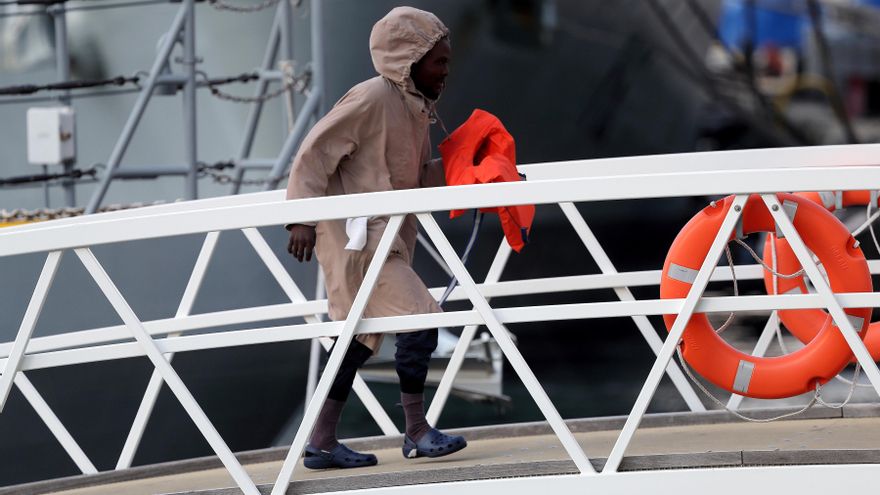 Italia concede que el barco Alan Kurdi atraque en un puerto de Cerdeña