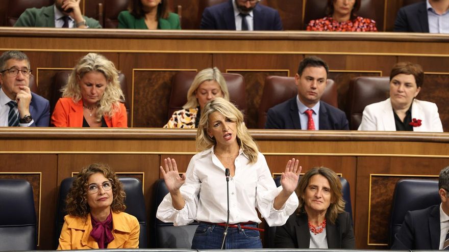 La vicepresidenta segunda y ministra de Trabajo, Yolanda Díaz, interviene durante una sesión de control al Gobierno, en el Congreso de los Diputados, a 25 de septiembre de 2024, en Madrid (España).