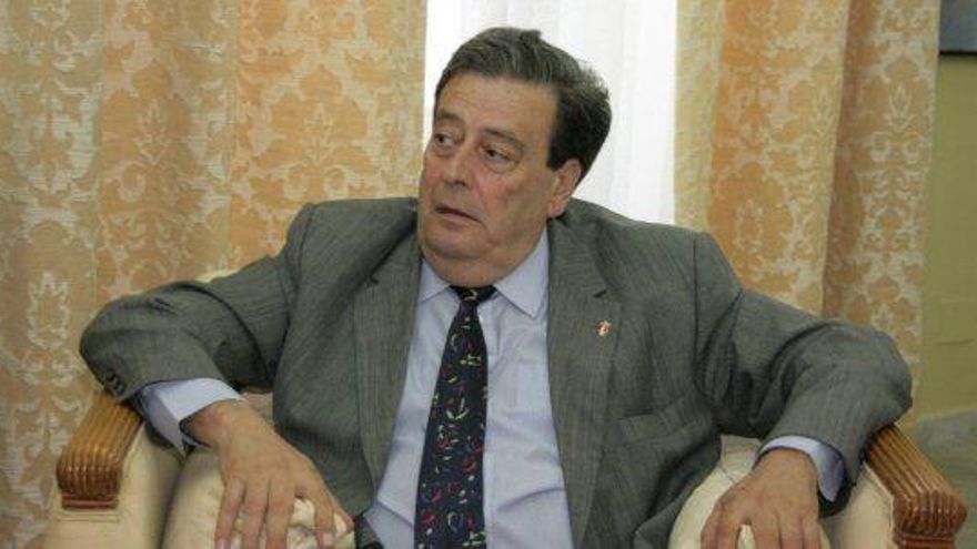 Fallece a los 73 años el histórico socialista lanzaroteño Enrique Pérez Parrilla