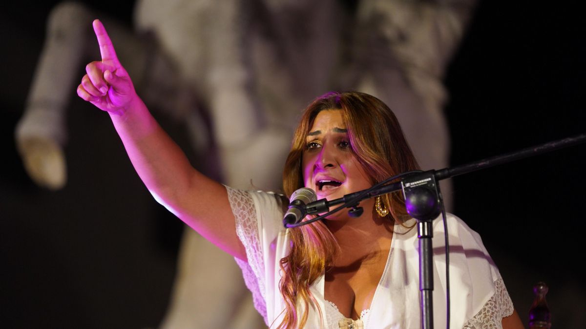 El concierto de Lela Soto en la Plaza Conde de Priego en la Noche Blanca del Flamenco