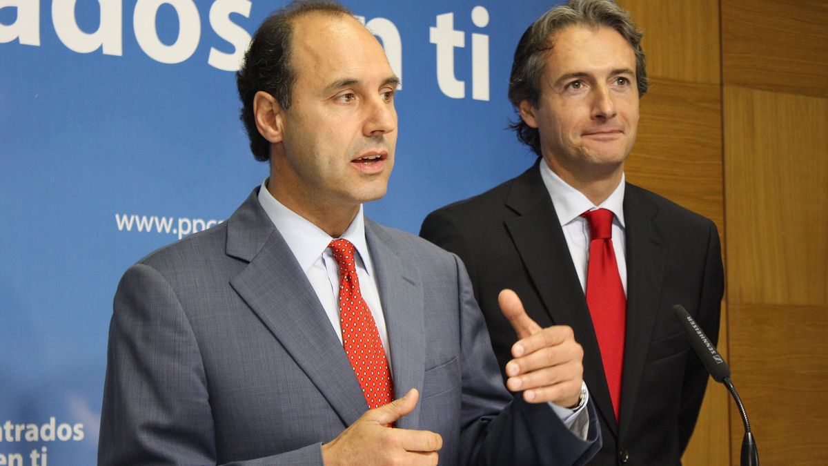 Ignacio Diego e Íñigo de la Serna durante una comparecencia.