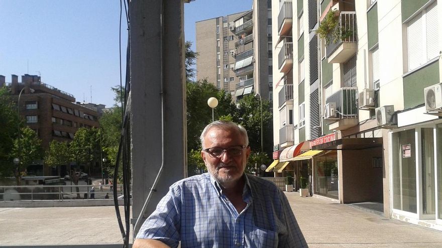 El pediatra Marciano Sánchez-Bayle, que ha sido obligado a jubilarse al cumplir 65 años.