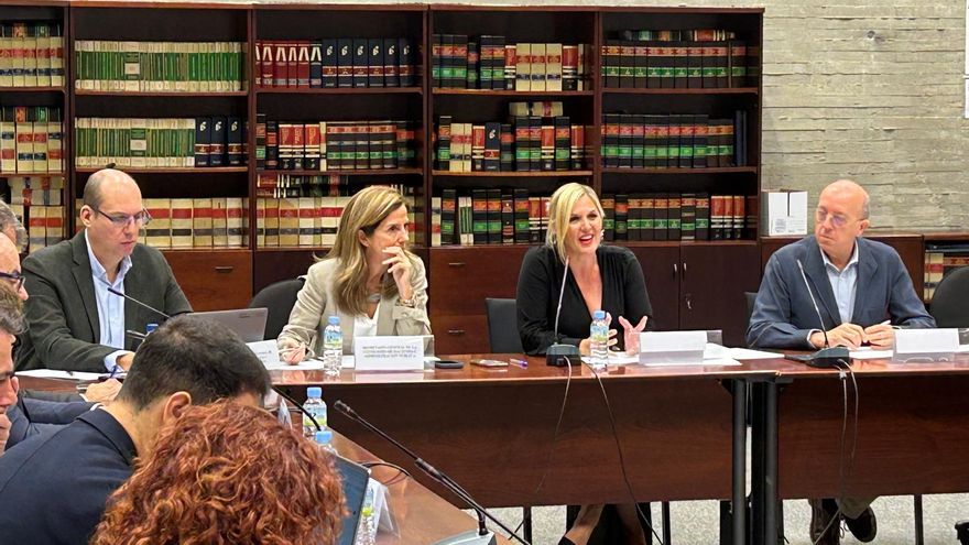 La Junta tardará 5 años en pagar a los funcionarios extremeños la subida salarial de 2020