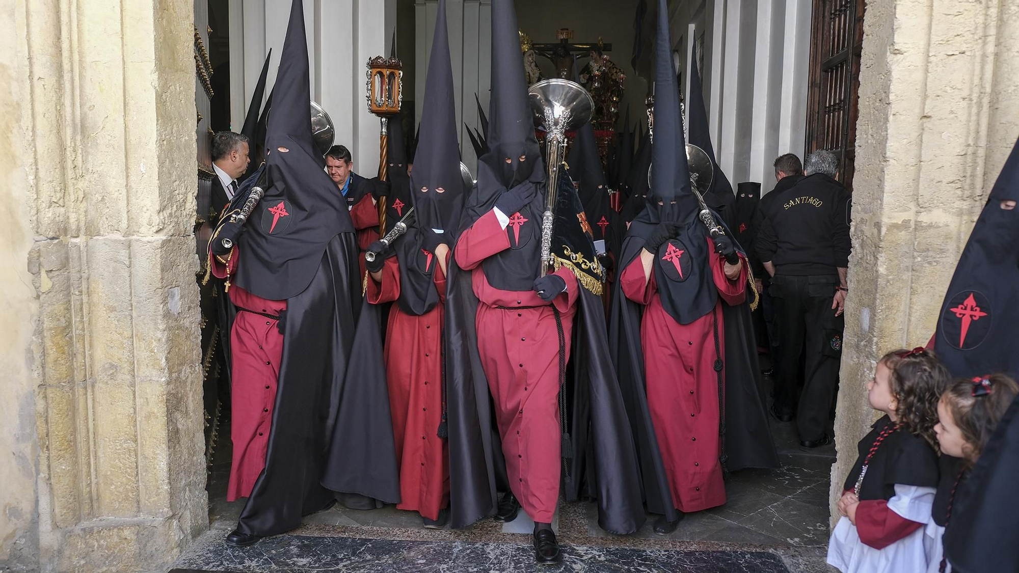Salida procesional de las Penas de Santiago