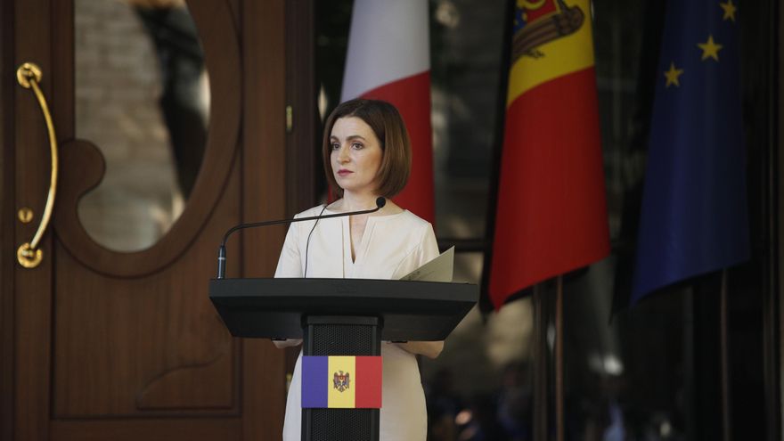 Imagen de archivo de la presidenta moldava, Maia Sandu.EFE/EPA/YOAN VALAT