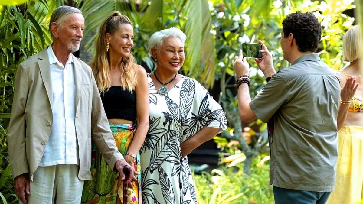 'The White Lotus': el creador responde a las críticas, desvela qué escena eliminó del final, y una víctima explica su muerte