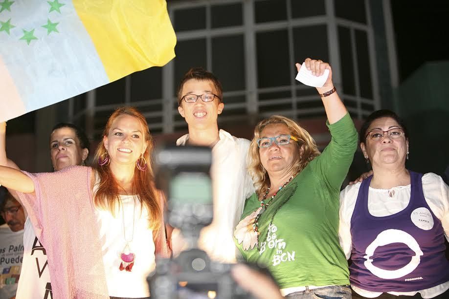 Noemí Santana, Iñigo Errejón y Meri Pita. (ALEJANDRO RAMOS)