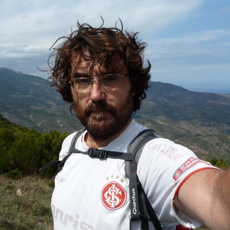 Julià Guillamon té una manera de mirar, parlar i escriure de la natura hipnotitzadora i magnetitzant.