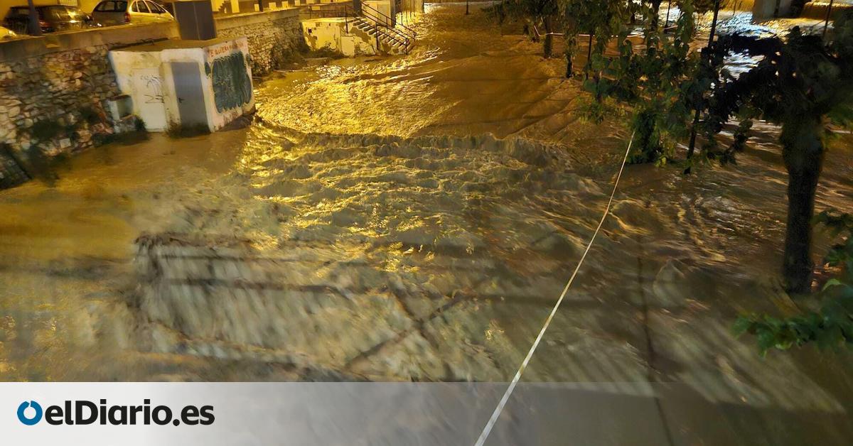 La UME se despliega en el municipio murciano de Los Alcázares por el peligro de desbordamiento de las ramblas e inundaciones