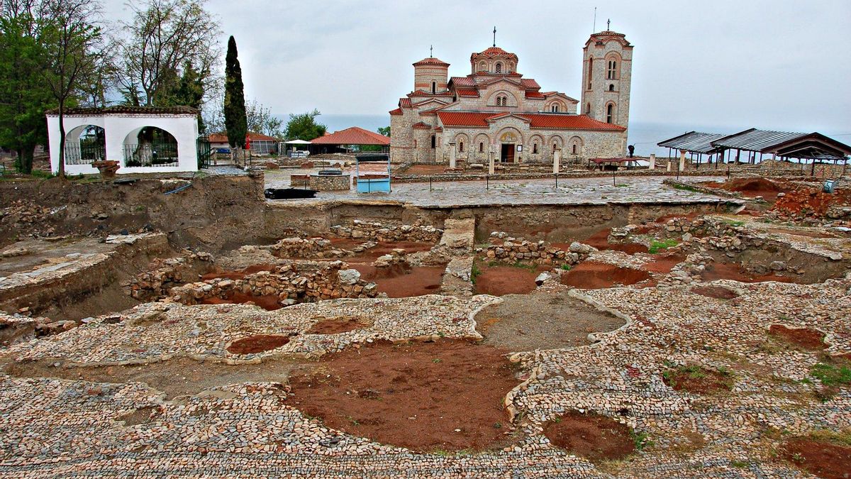 Monasterio de San Pantaleón de Ohrid, en el Castillo de Ohrid.
