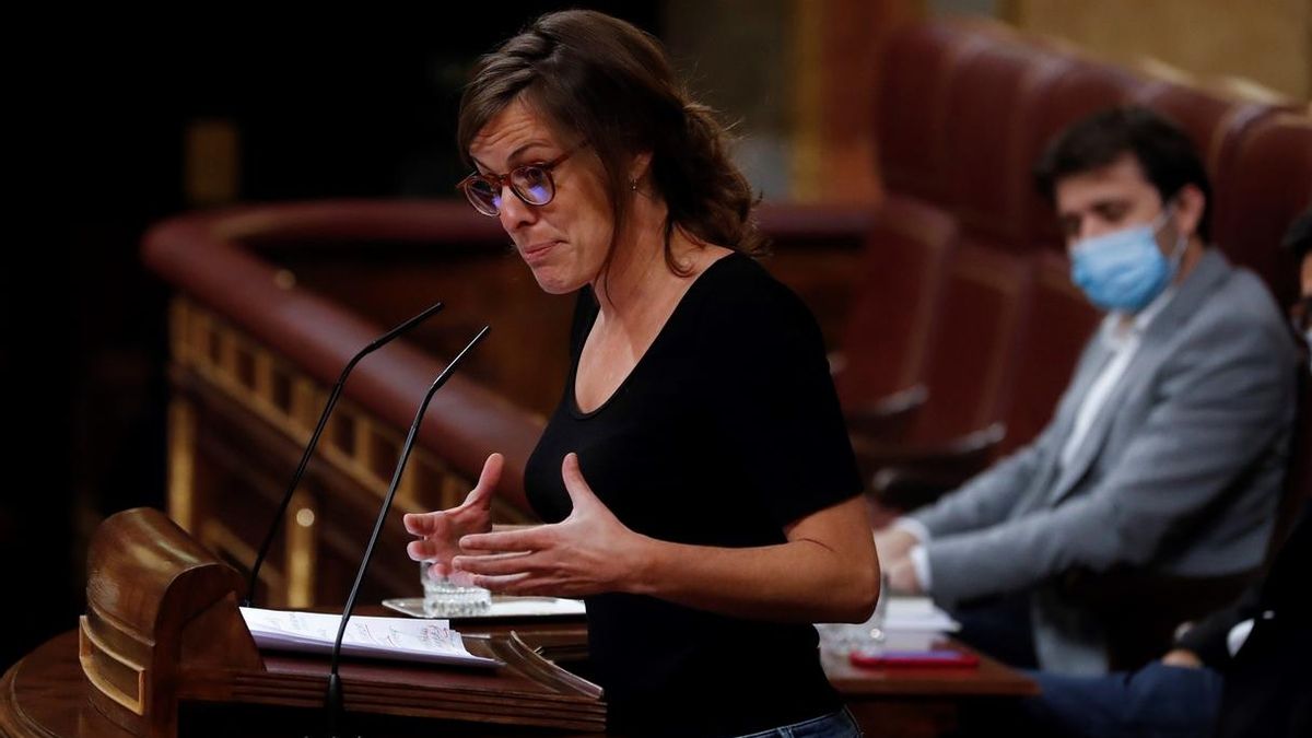 Podemos critica al PSOE por retirar del Diario de Sesiones unas palabras de la CUP sobre los "Borbones ladrones"