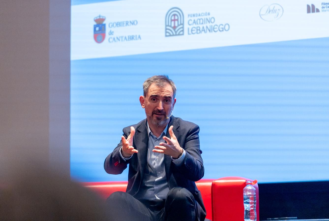 Ignacio Escolar responde a un lector.