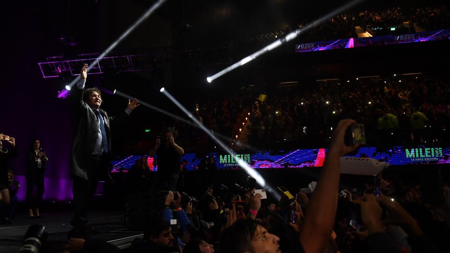 Milei repite estadio, Massa con la Lealtad peronista y Bullrich provocadora: cómo serán los cierres de campaña