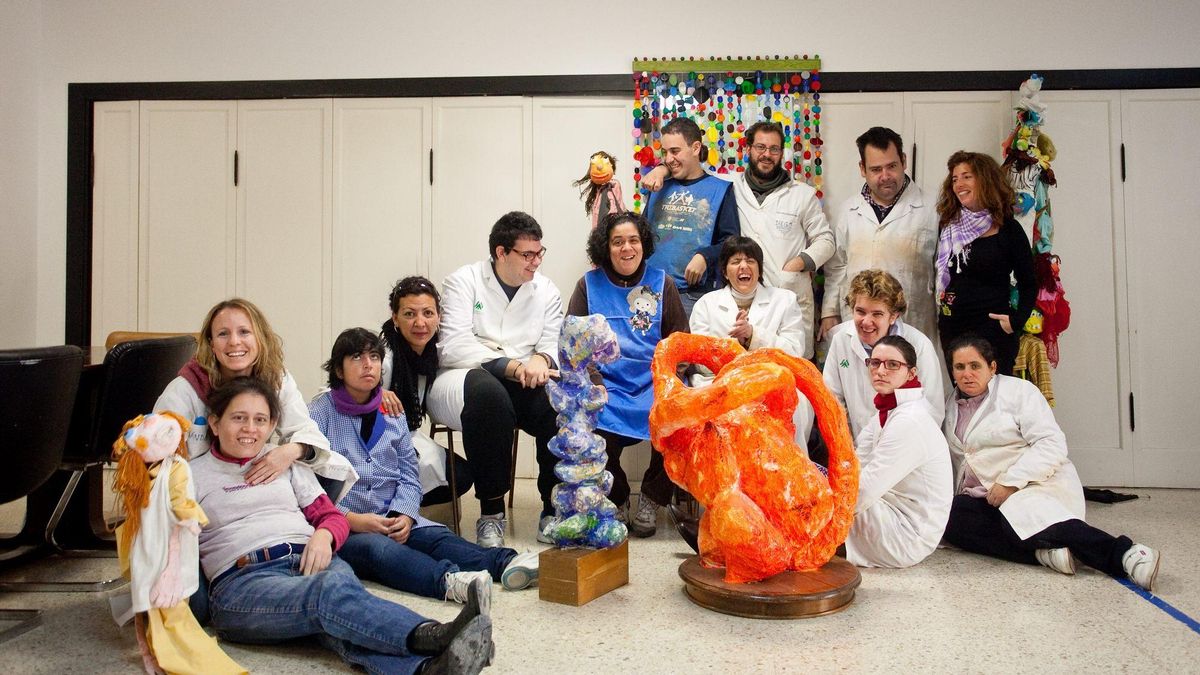 FOTOGALERÍA | Solidaridad y arte, un buen 'Tandem' (todos iguales, todos diferentes)
