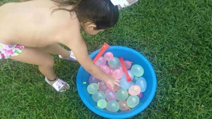 Bajo el título “Descubre Extremadura” como hilo conductor, el programa trabaja con niños, niñas y jóvenes de todos los rincones de la región usando juegos, dinámicas y actividades basadas siempre en las metodologías “Aprender haciendo”.