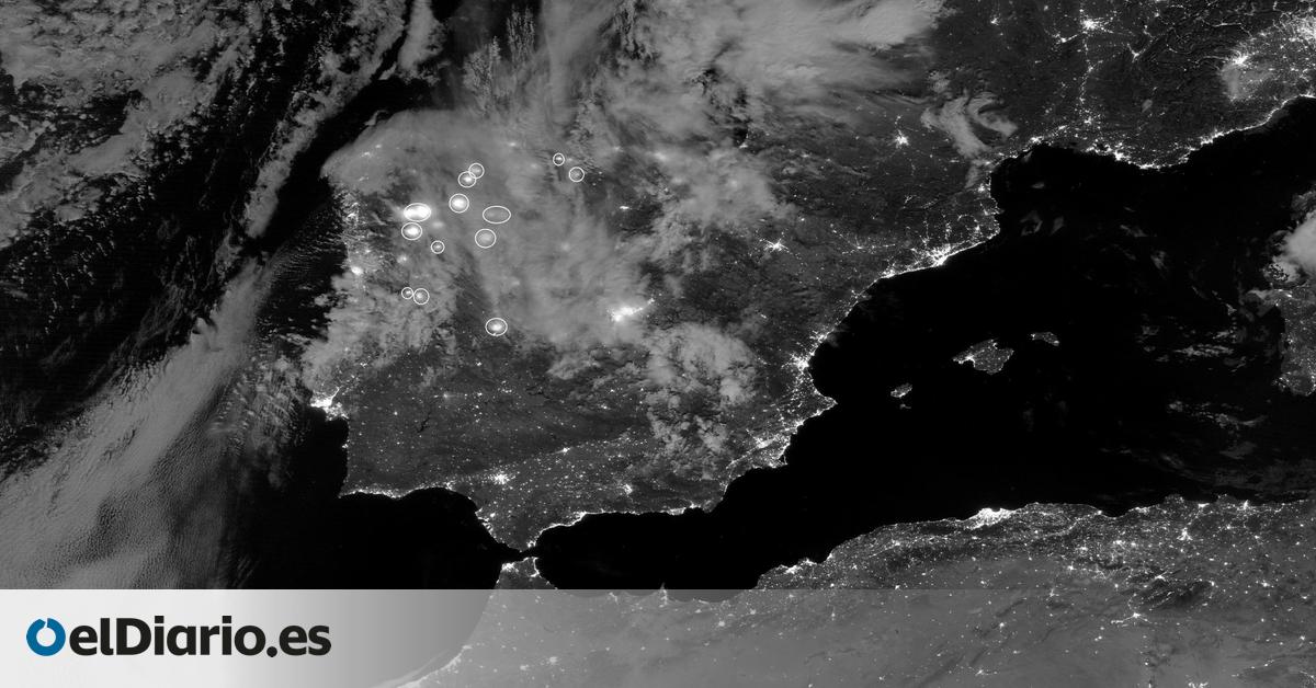 La noche infernal en la península, vista desde el satélite: al menos 12 grandes fuegos iluminan el cielo