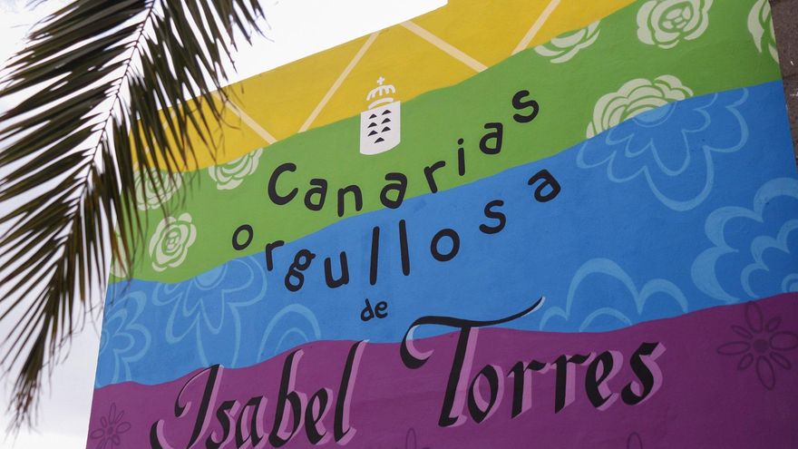 El mural de Isabel Torres realizado por Daniel Roque (Drnubah)