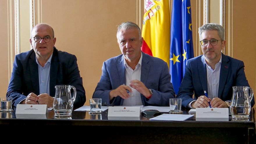 Torres coordina con los delegados de Gobierno la acogida de los menores migrantes