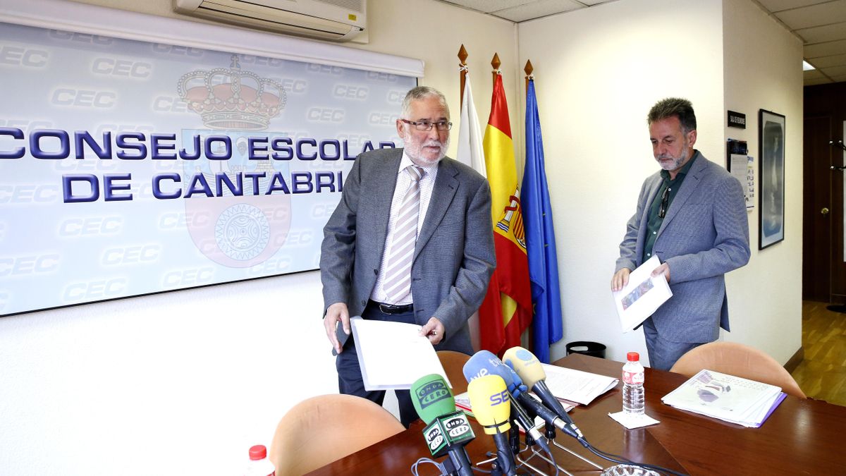 Ramón Ruiz y Jesús Barriuso han presentado el documento en rueda de prensa. | LARA REVILLA