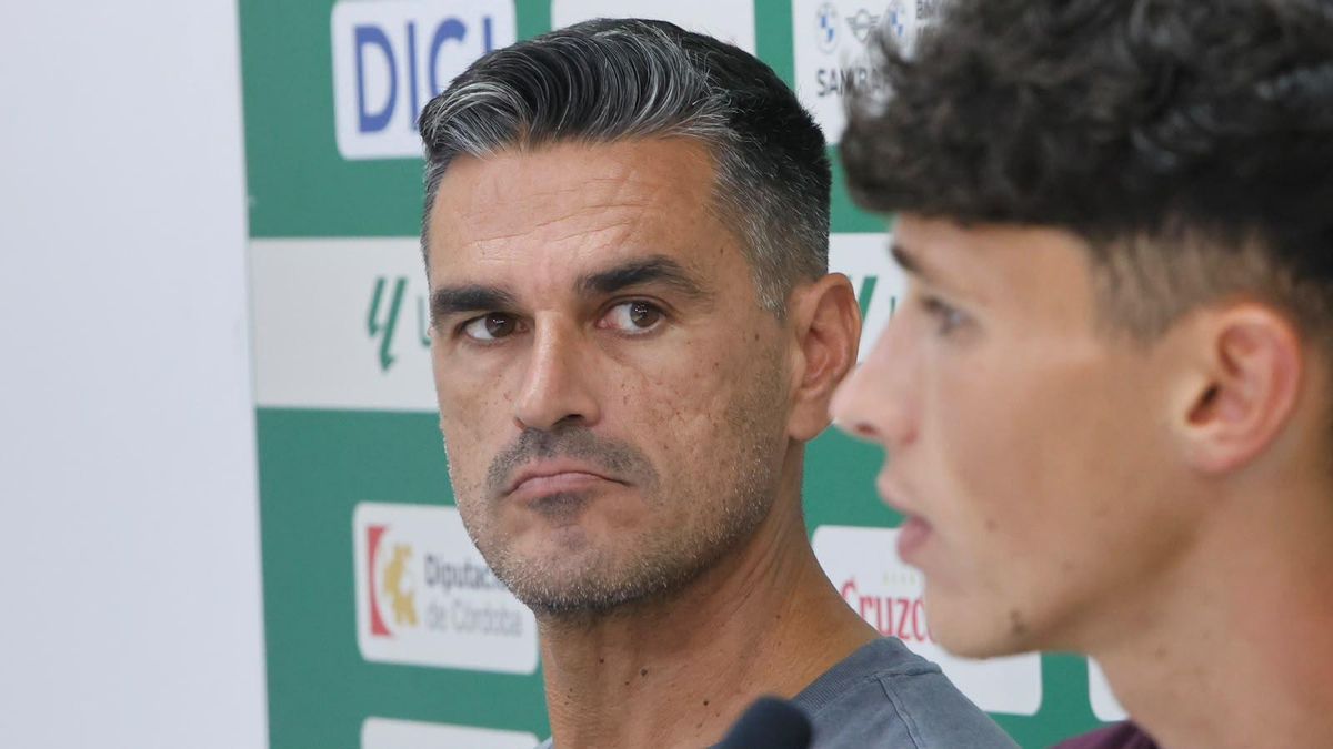 Presentación de Dani Budesca como nuevo jugador del Córdoba CF