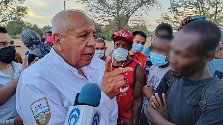 Titular de migración mexicano visita la frontera norte ante crisis migratoria