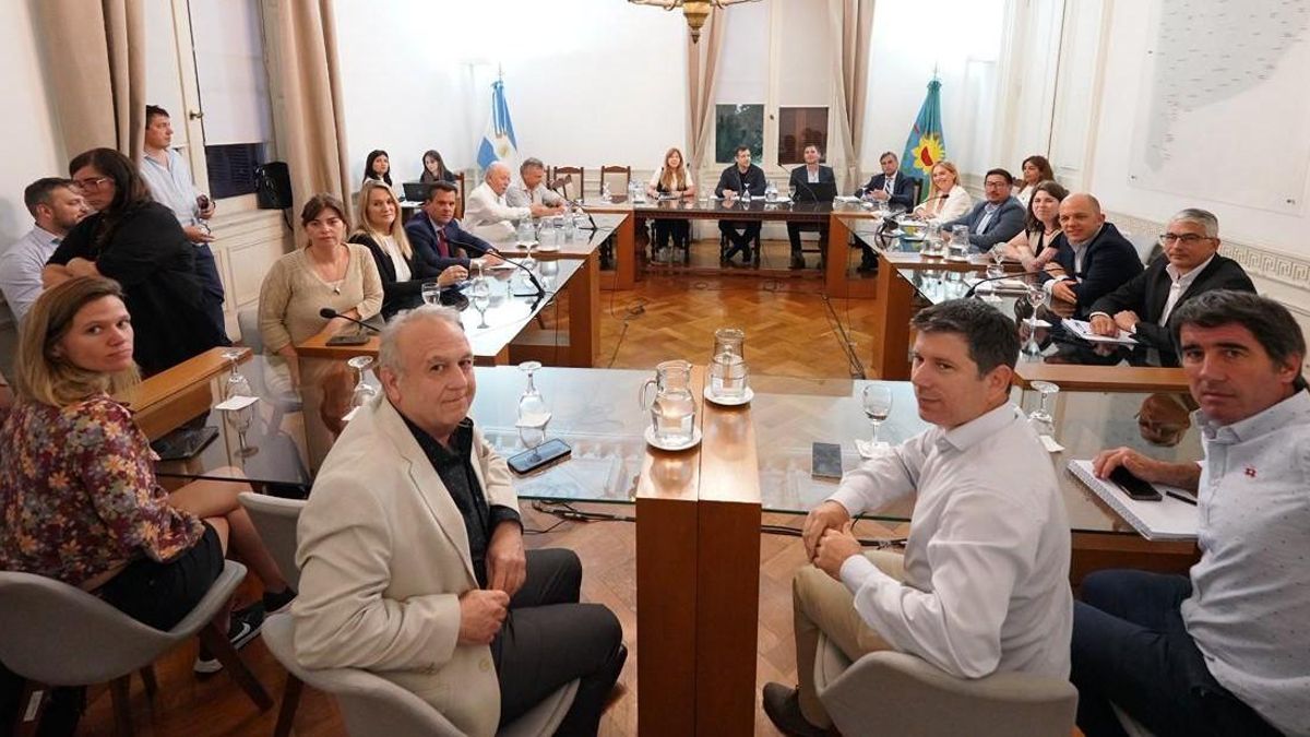 La Legislatura bonaerense trata el Presupuesto 2026 que presentó Kicillof, la ley fiscal y el financiamiento