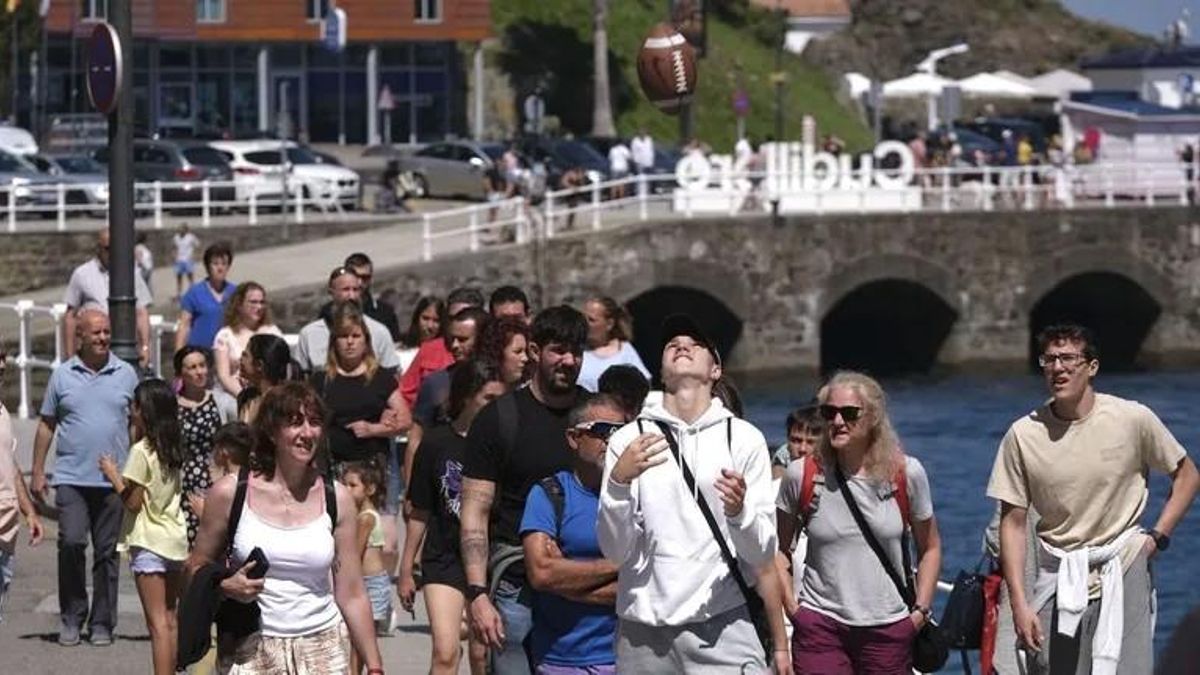 El Gobierno de Asturias aprueba la tasa turística que podrán aplicar los ayuntamientos de forma voluntaria