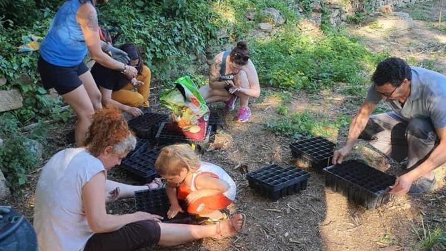 Los antiguos huertos de Benabarre, en Huesca, se convierten en una ecohuerta autosuficiente que pretende recuperar la semilla autóctona