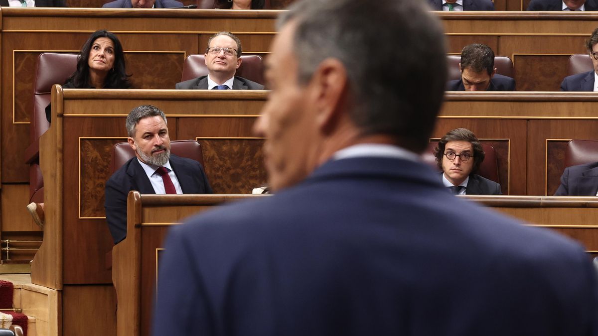 La interpretación de los tribunales del delito de odio deja barra libre a PP y Vox en sus insultos a Sánchez