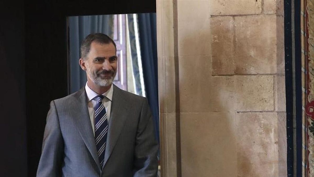 El Rey: La Constitución prevalecerá frente a quienes quiebran la convivencia